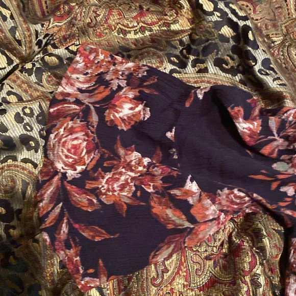 Nectar clothing, floral romper super cute - Picture 7 of 7